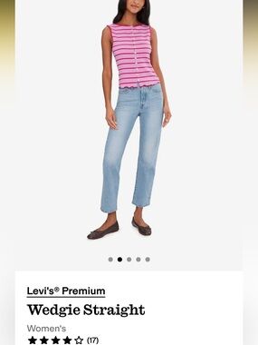 Levi's wedgie straight button fly jeans- size 31 -Light Blue wash
